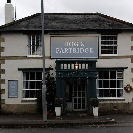 Dog And Partridge Inn Calne Kültér fotó